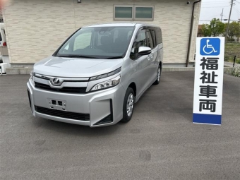 ヴォクシー　福祉車両　スローパー　(6526)