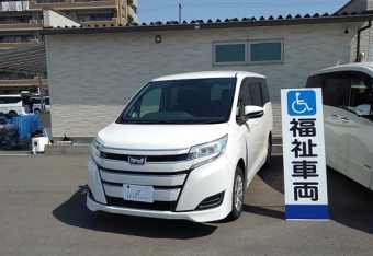 ノア　福祉車両　スローパー